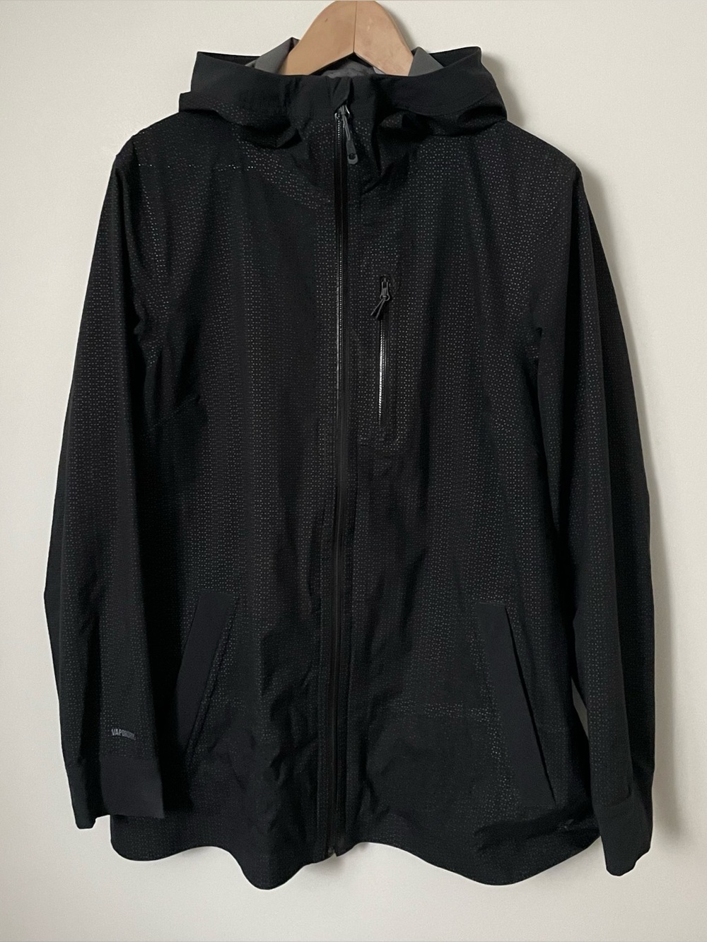 Mountain Hardware Zip Up Hooded Windbreaker Light Jacket Black Outdoors Size L